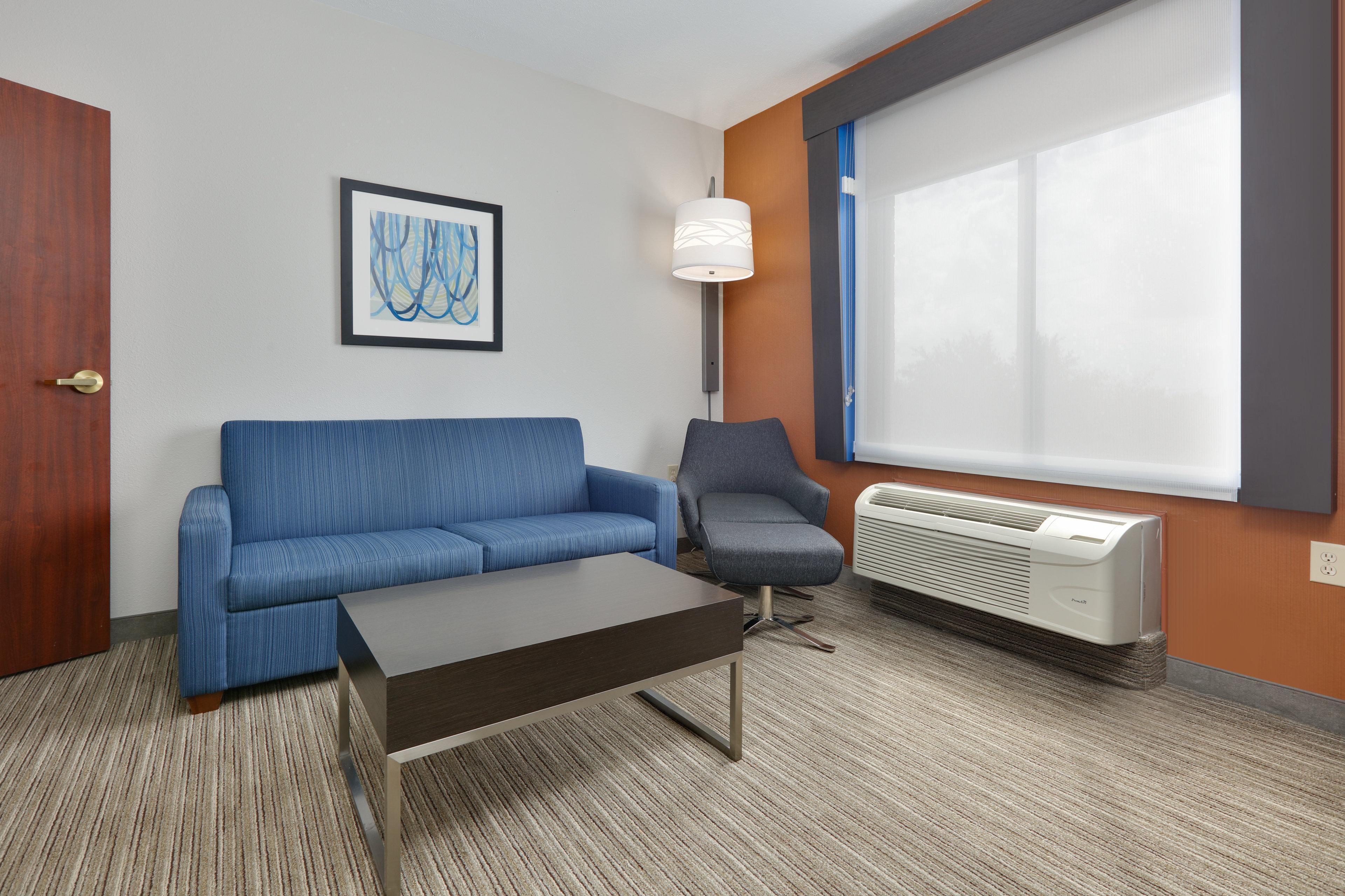 Holiday Inn Express & Suites Dallas - Duncanville By Ihg Exterior foto