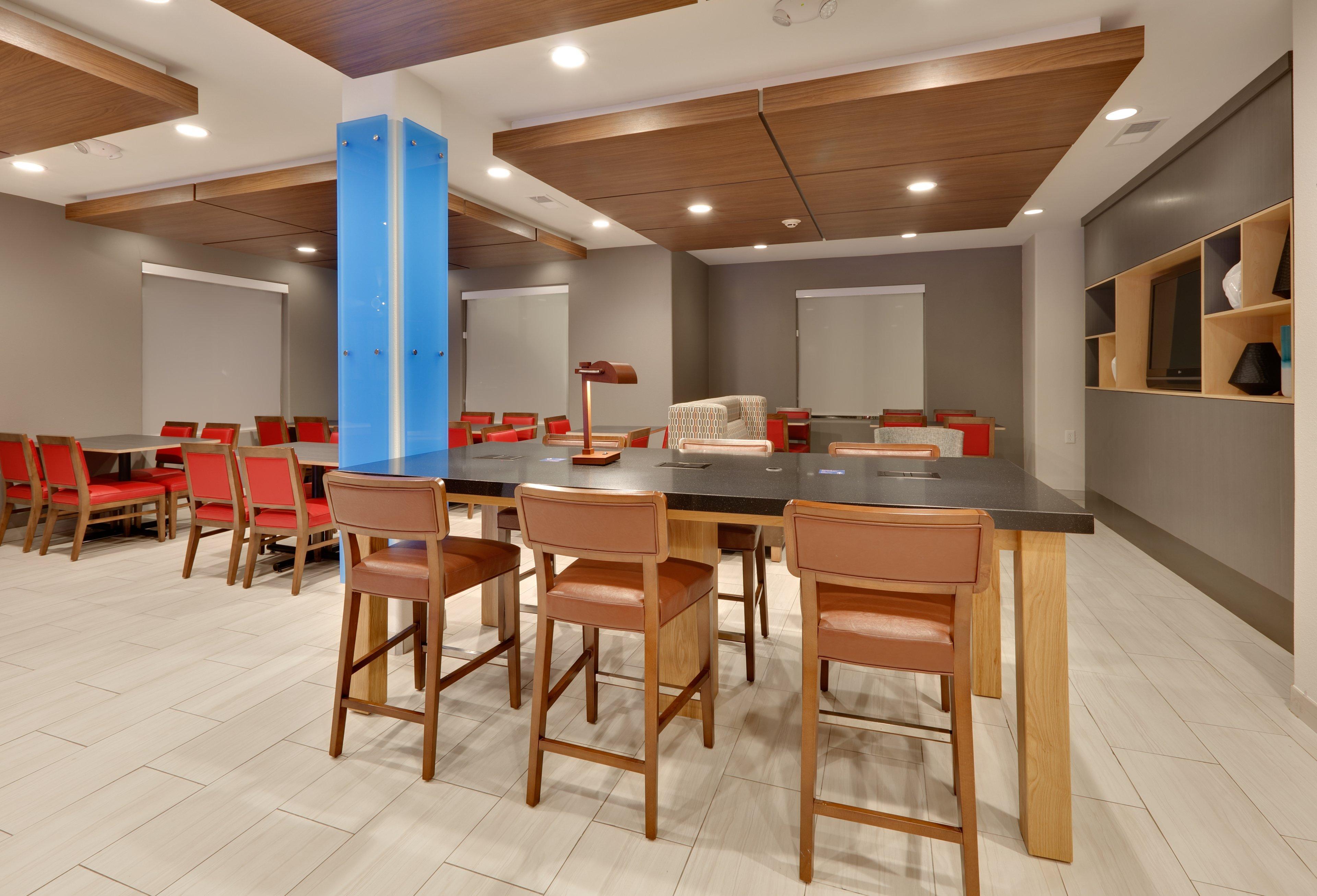 Holiday Inn Express & Suites Dallas - Duncanville By Ihg Exterior foto