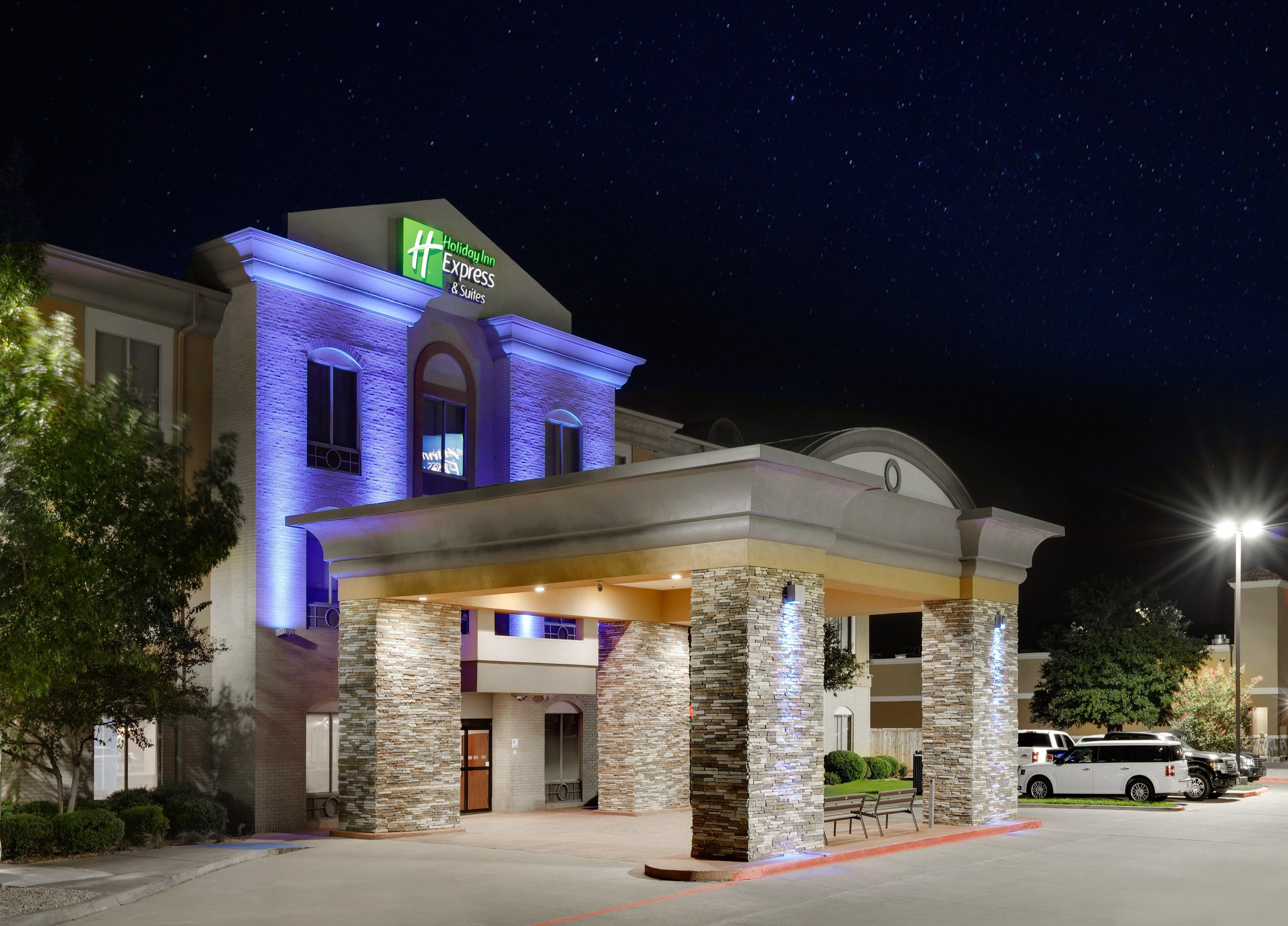 Holiday Inn Express & Suites Dallas - Duncanville By Ihg Exterior foto