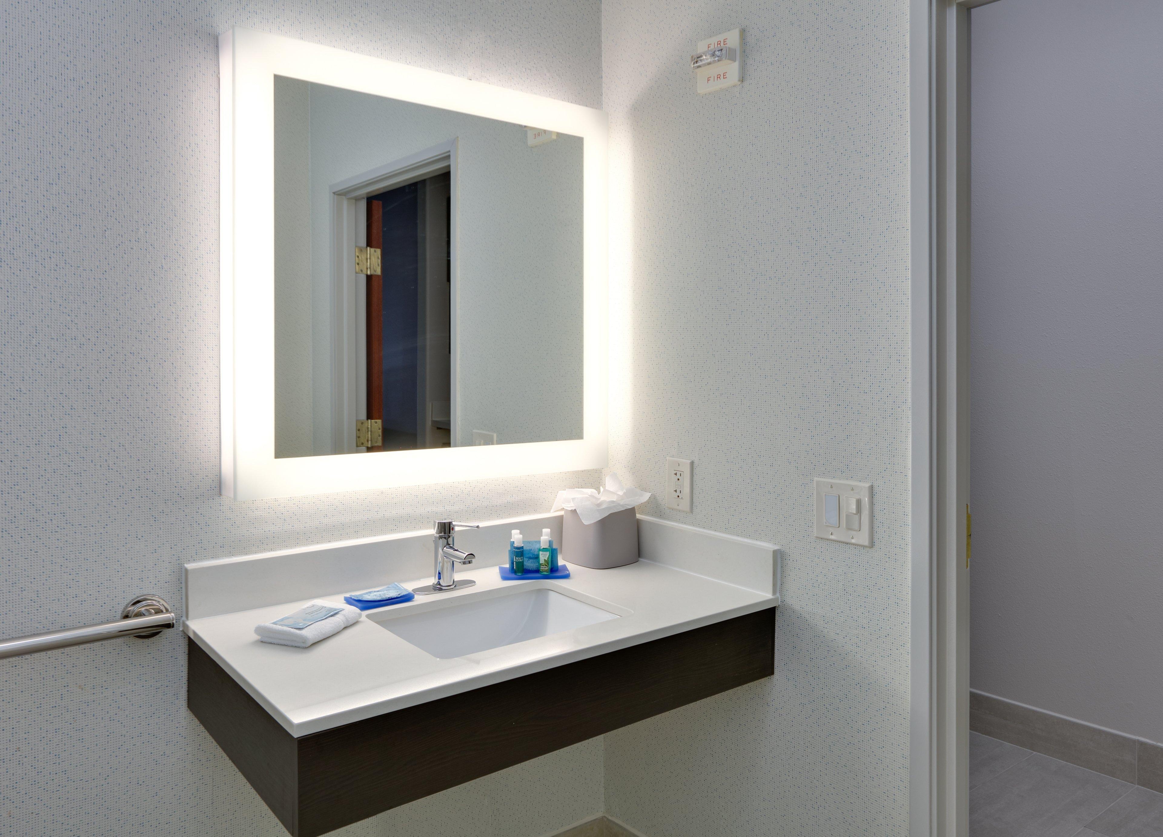 Holiday Inn Express & Suites Dallas - Duncanville By Ihg Exterior foto