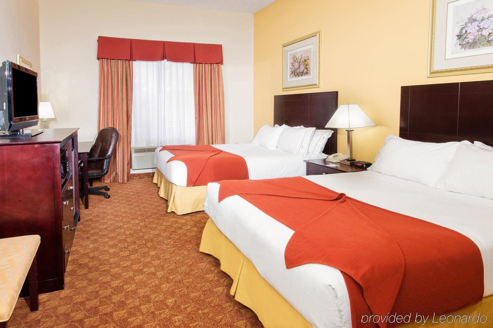 Holiday Inn Express & Suites Dallas - Duncanville By Ihg Exterior foto