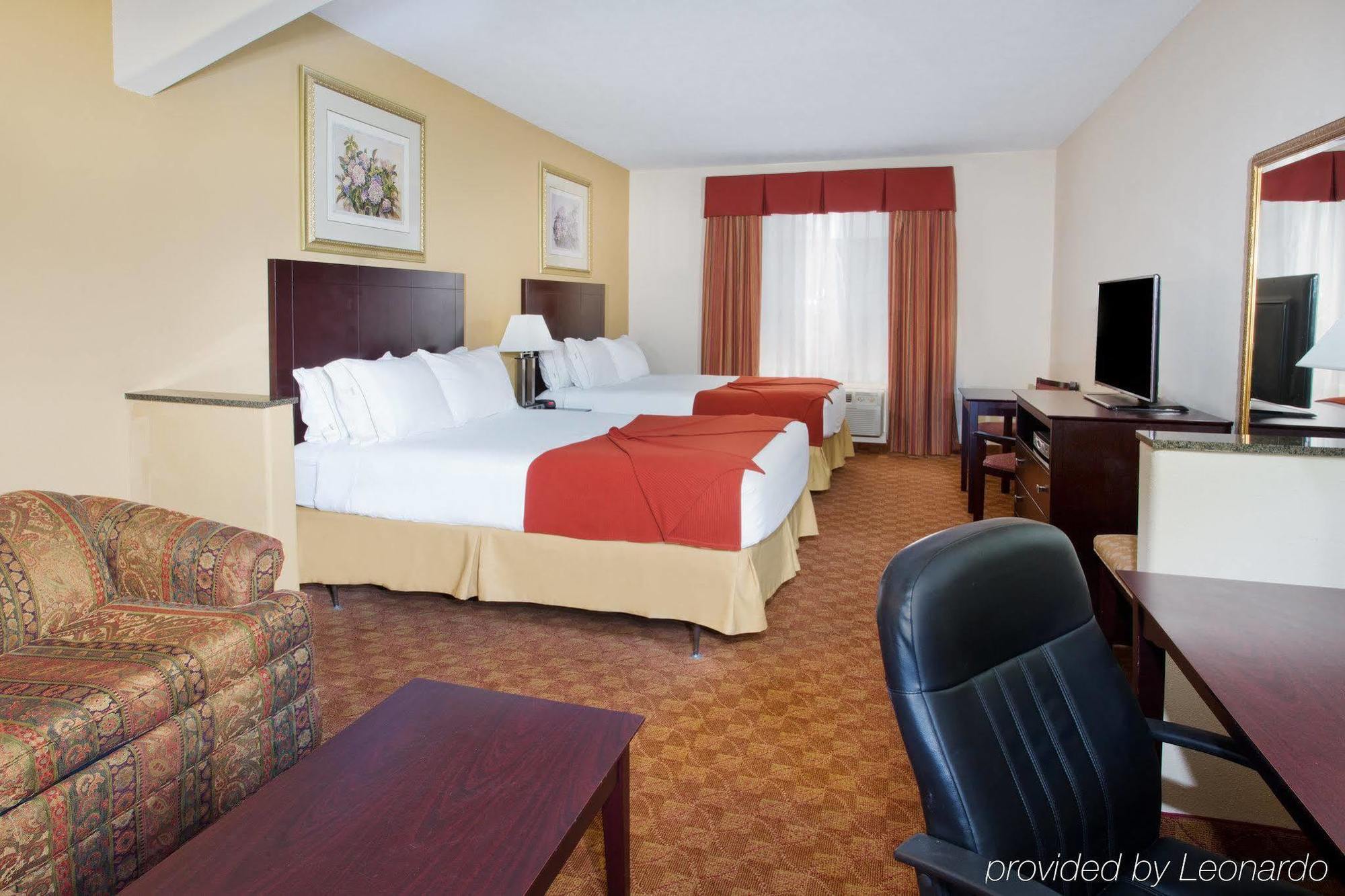 Holiday Inn Express & Suites Dallas - Duncanville By Ihg Exterior foto